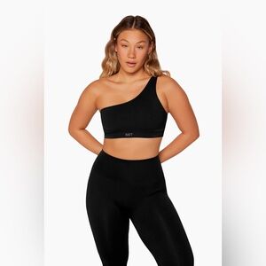Set Active black set